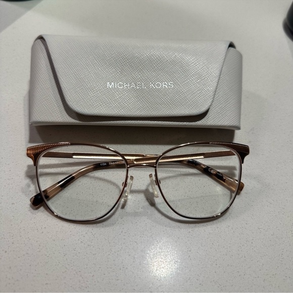 Michael Kors MK3018 Nao Eyeglass Frames - Picture 4 of 10